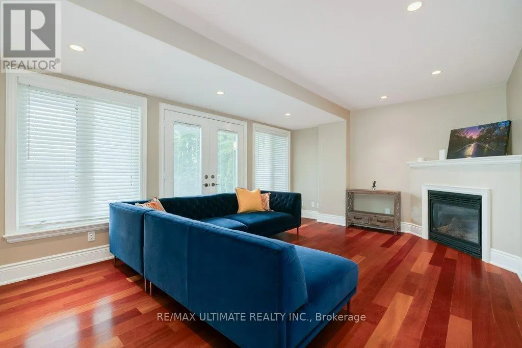 5737 LAKESHORE ROAD