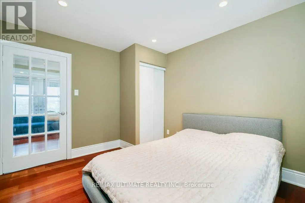 5737 LAKESHORE ROAD