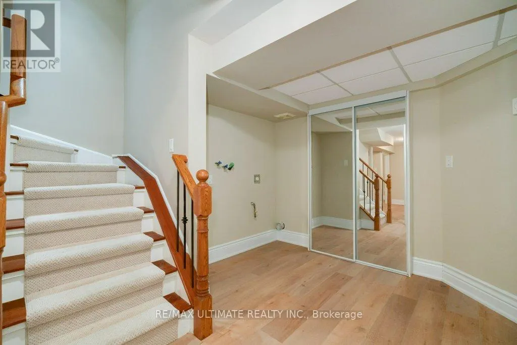5737 LAKESHORE ROAD