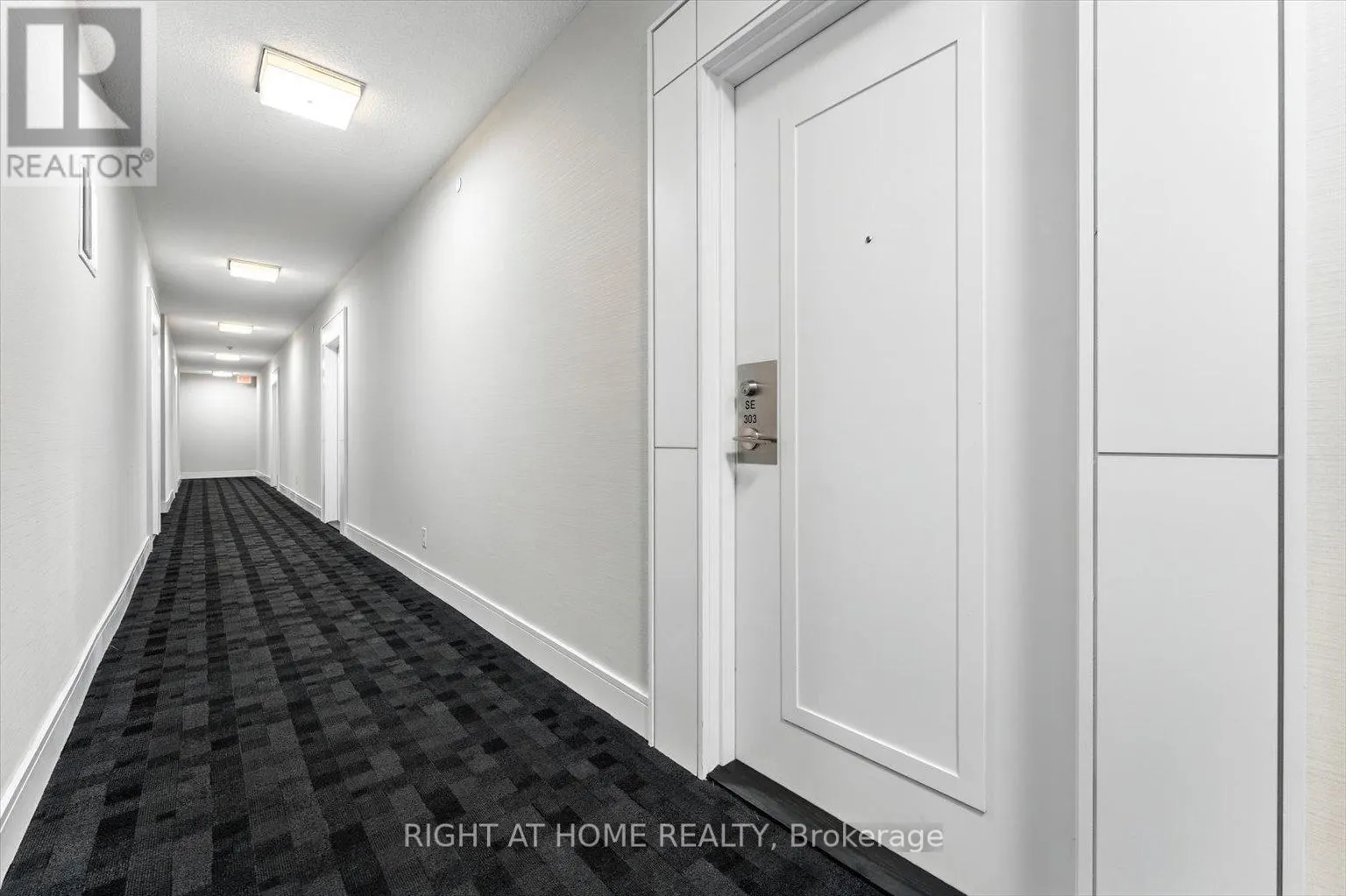 303 - 9199 YONGE STREET