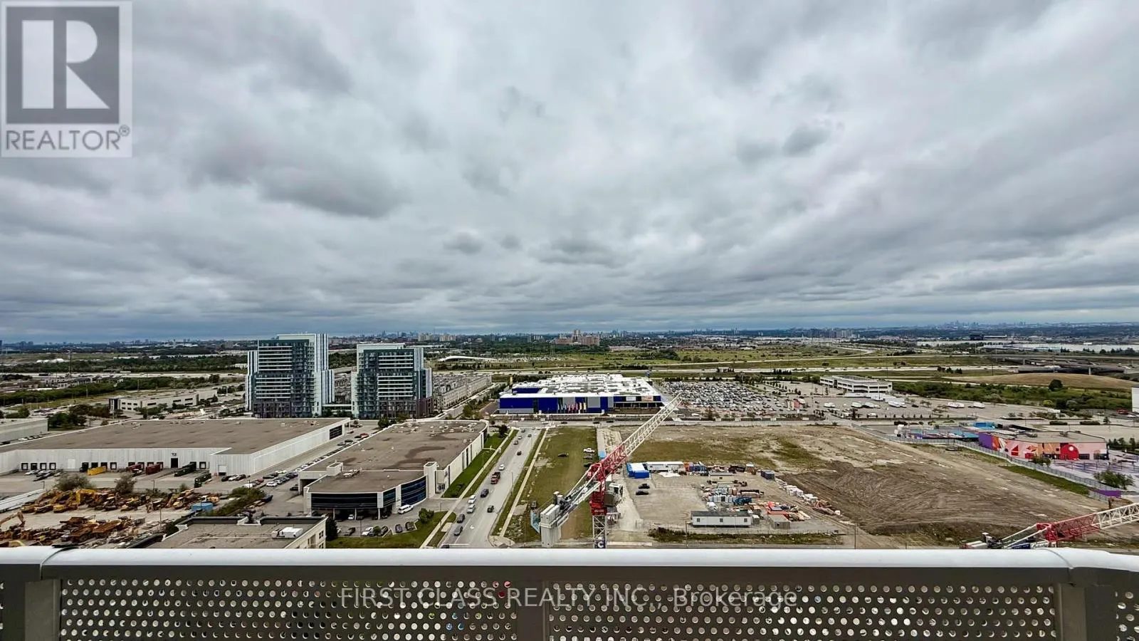2512 - 28 INTERCHANGE WAY