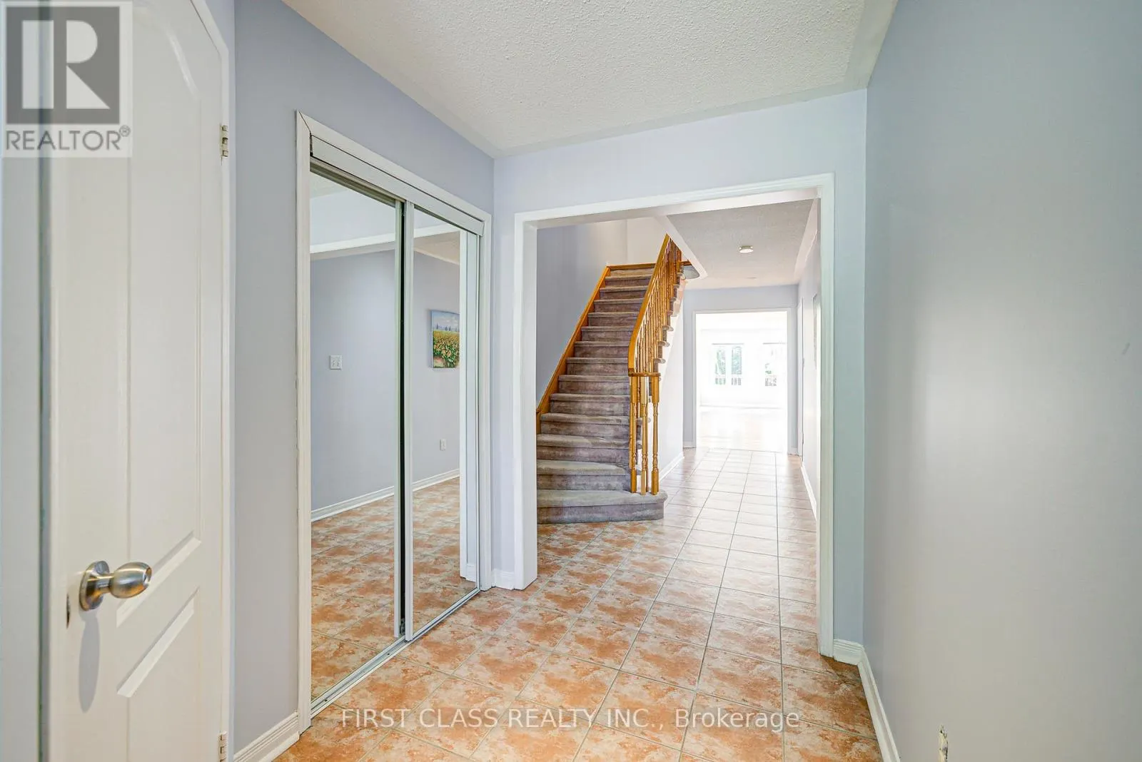 19 BENJAMIN HOOD CRESCENT