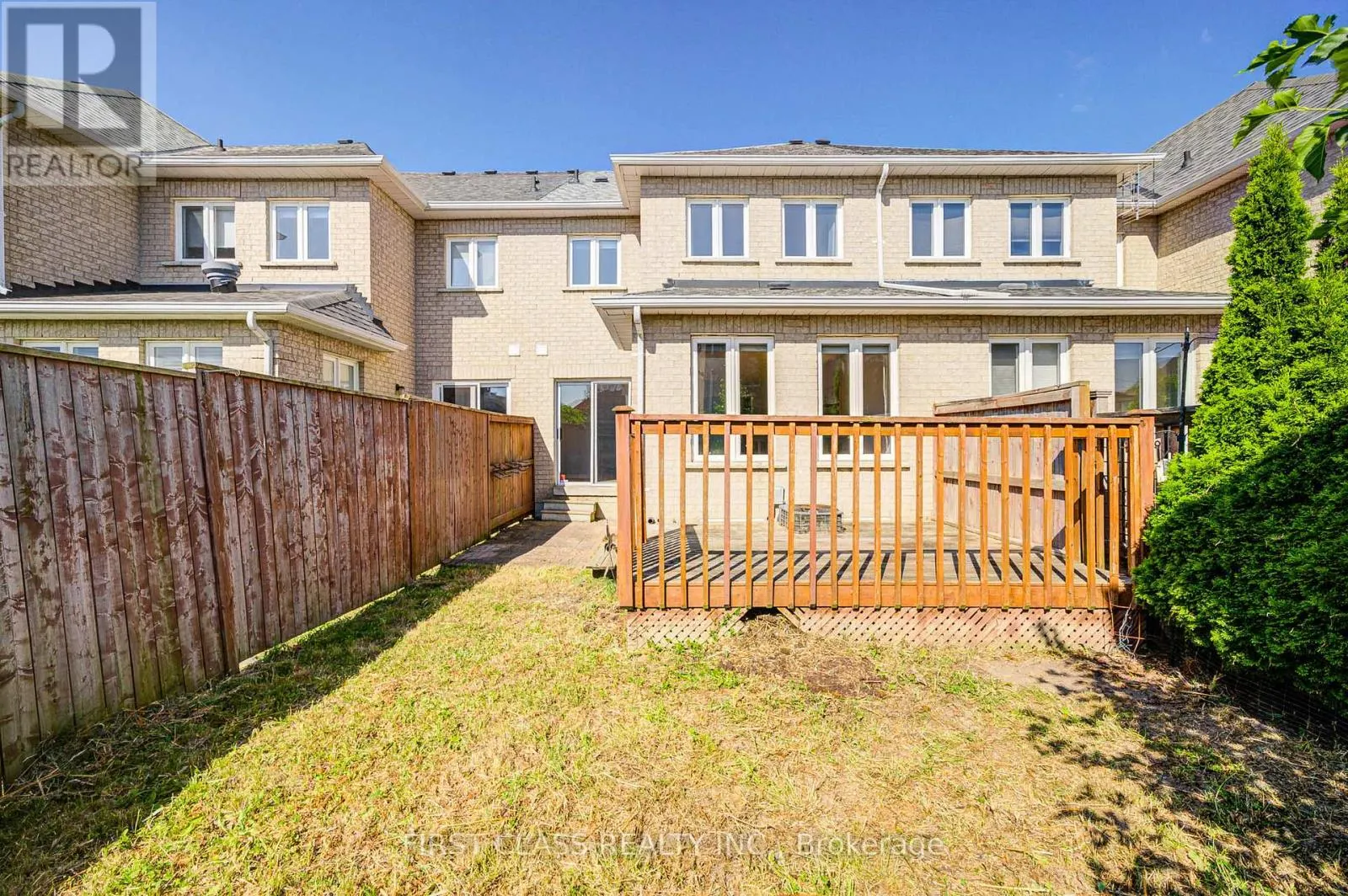 19 BENJAMIN HOOD CRESCENT