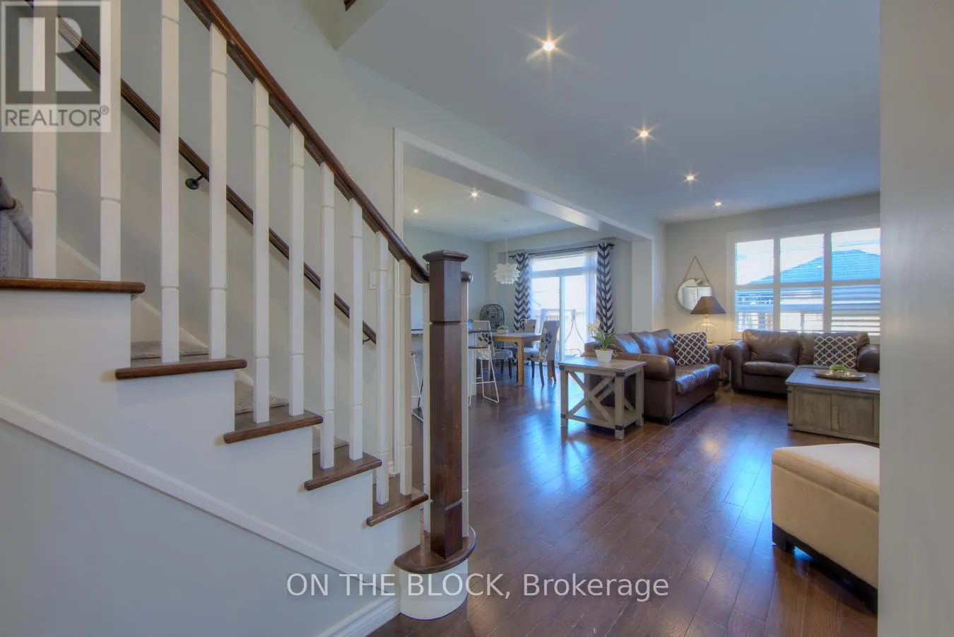 59 HAWKE CRESCENT
