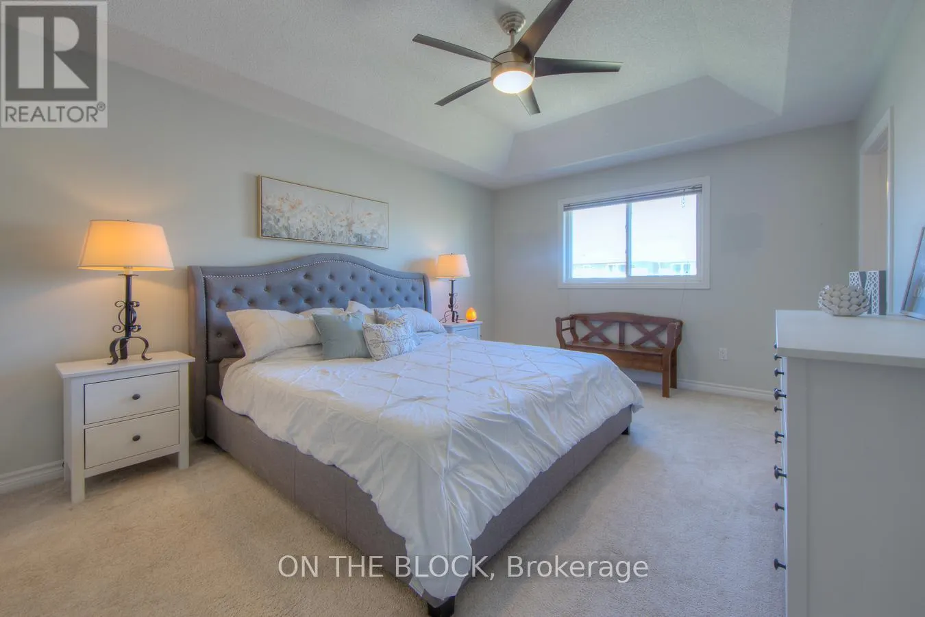 59 HAWKE CRESCENT