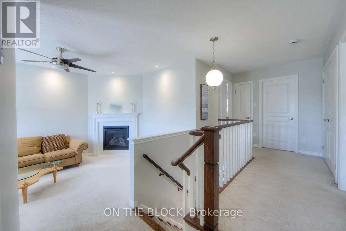 59 HAWKE CRESCENT