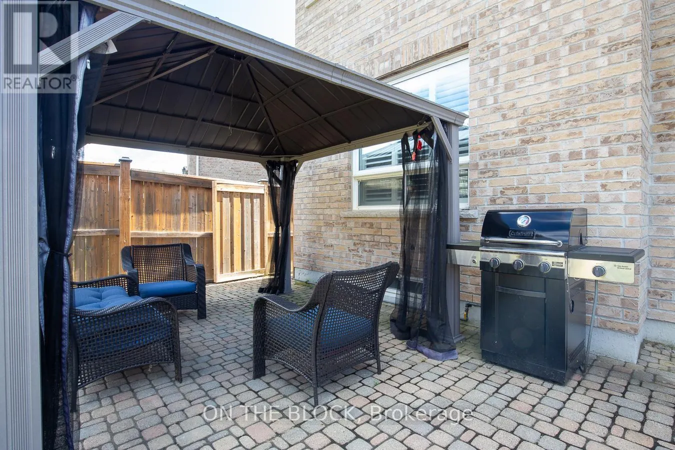 59 HAWKE CRESCENT