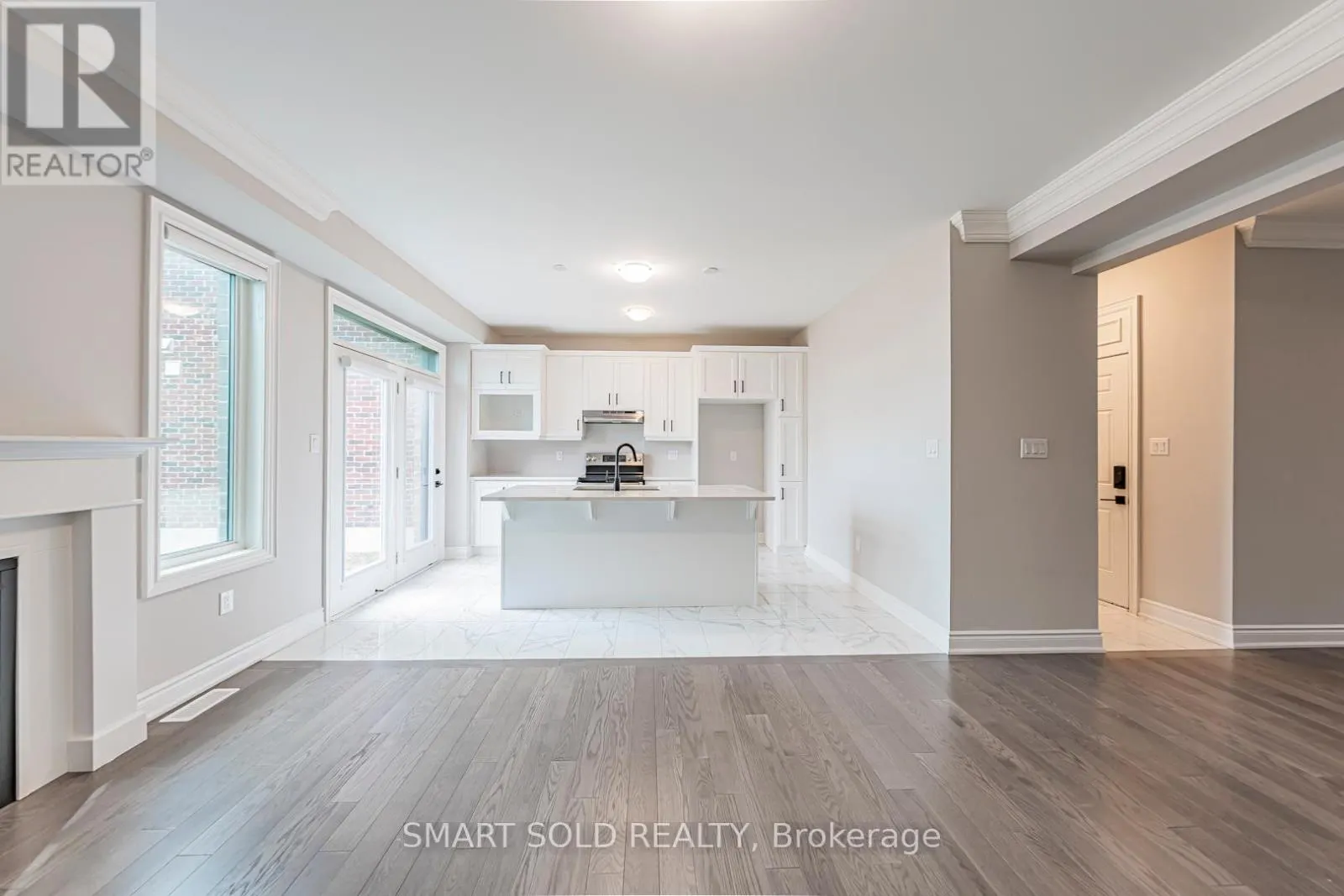 5 ERIN RIDGE COURT
