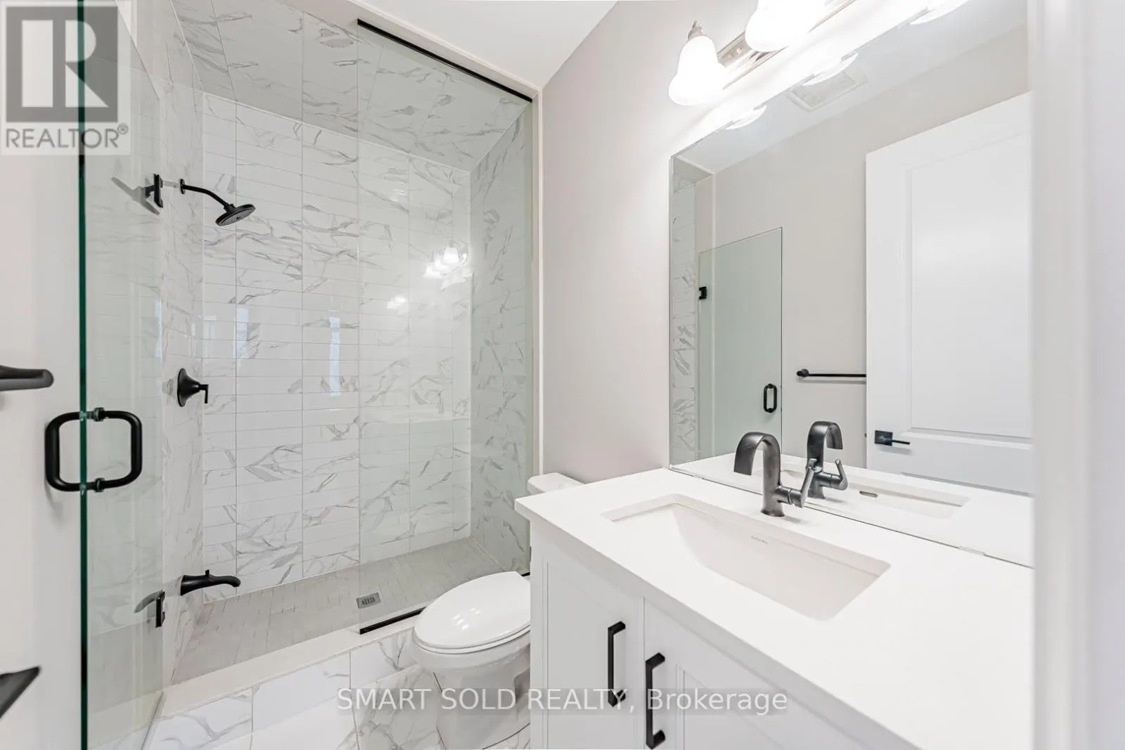 5 ERIN RIDGE COURT