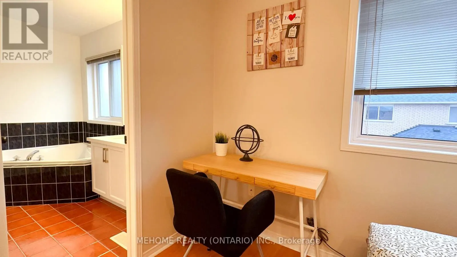15 CATHERINA STREET