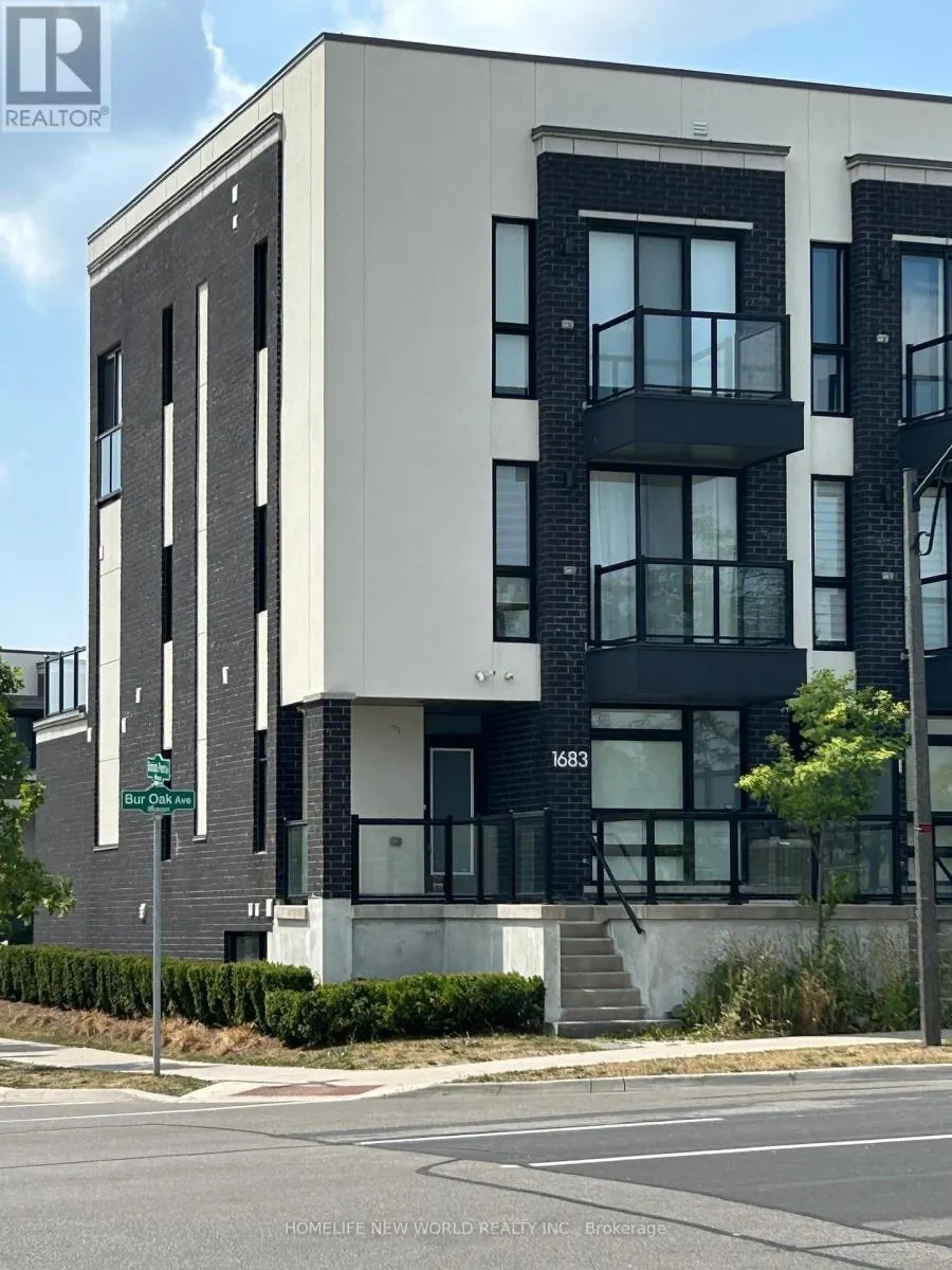 MAIN & BSMT - 1683 BUR OAK AVENUE
