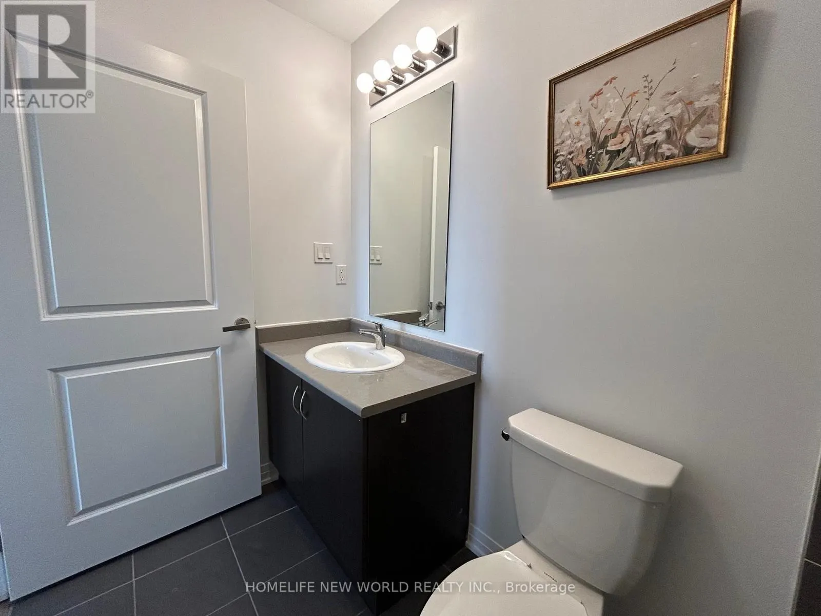MAIN & BSMT - 1683 BUR OAK AVENUE