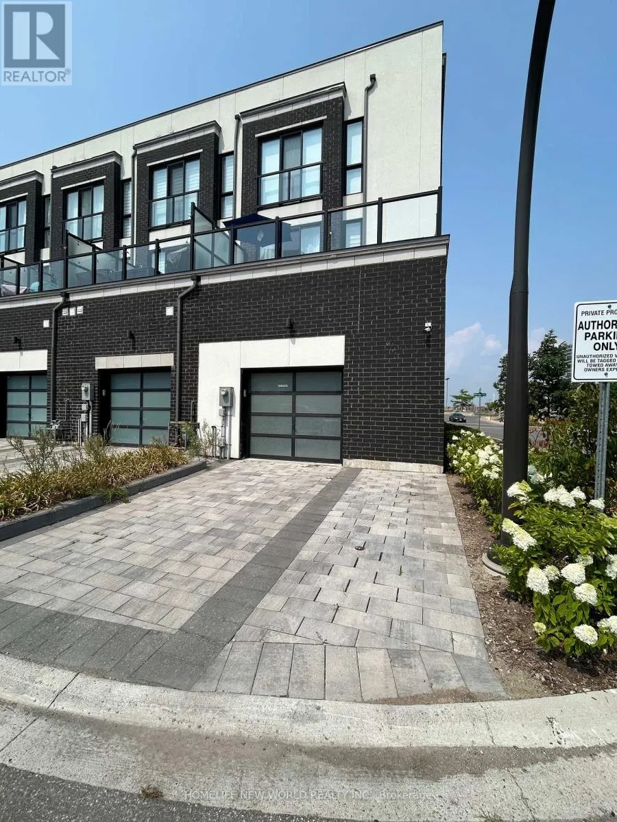 MAIN & BSMT - 1683 BUR OAK AVENUE