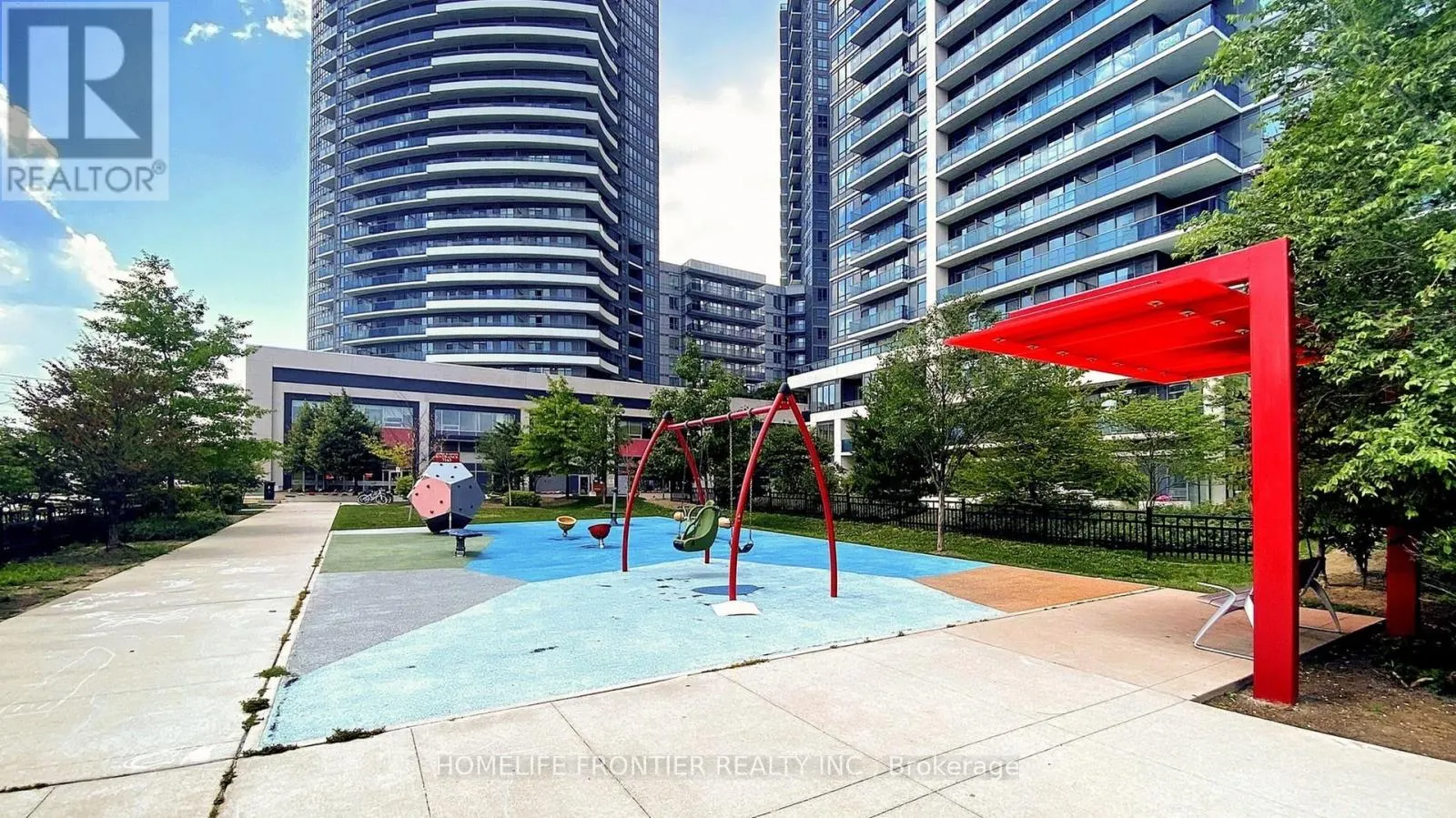 806 - 7171 YONGE STREET