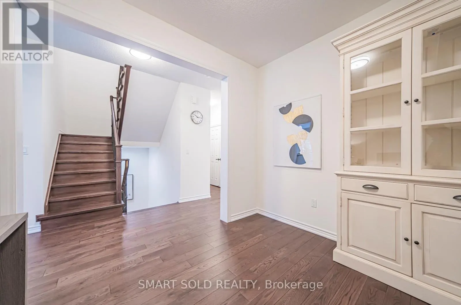 12 FRALEIGH AVENUE