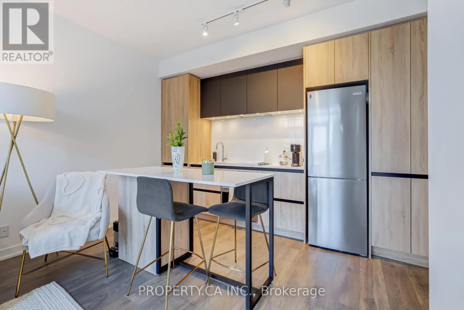 624 - 7950 BATHURST STREET