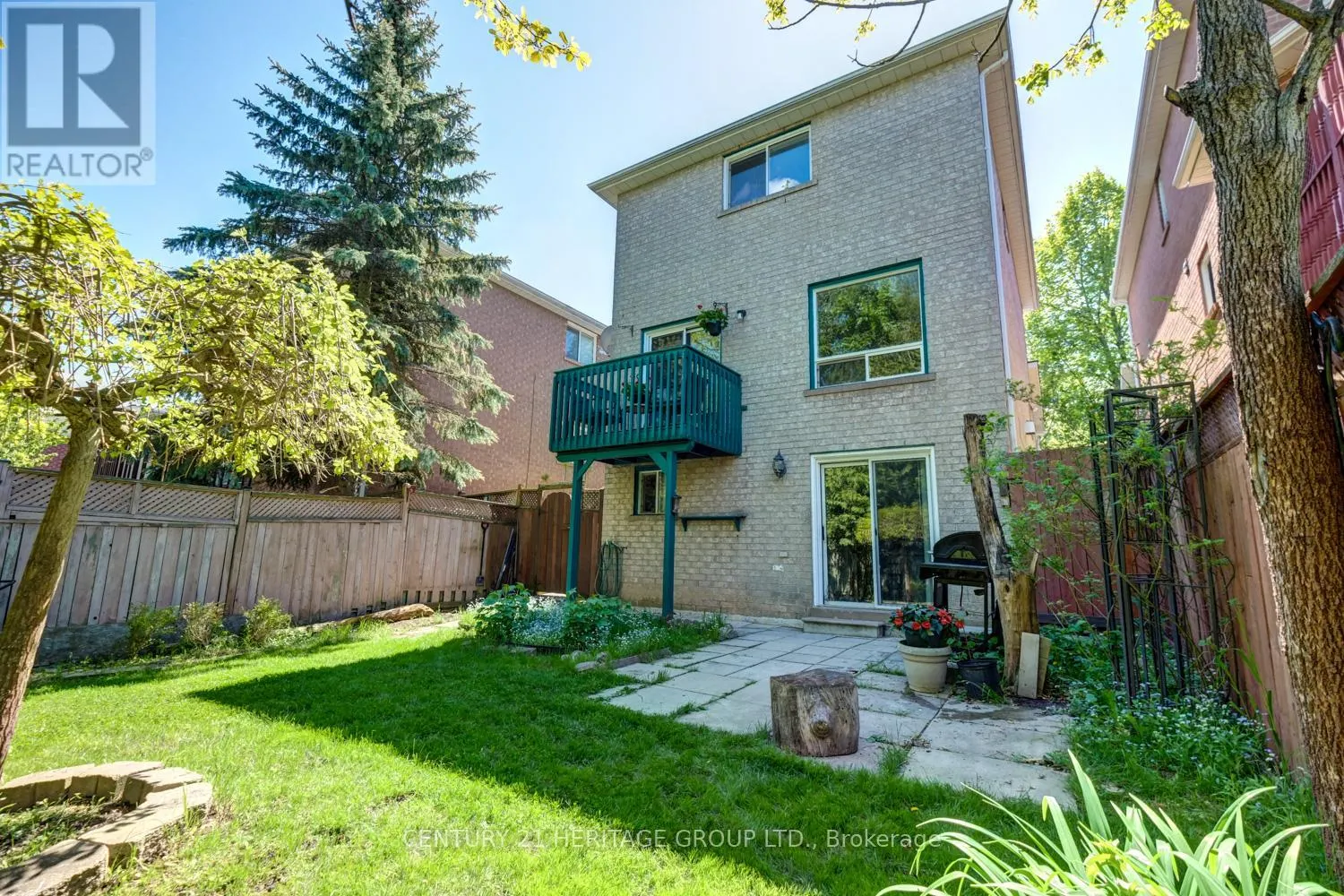 431 CARRUTHERS AVENUE