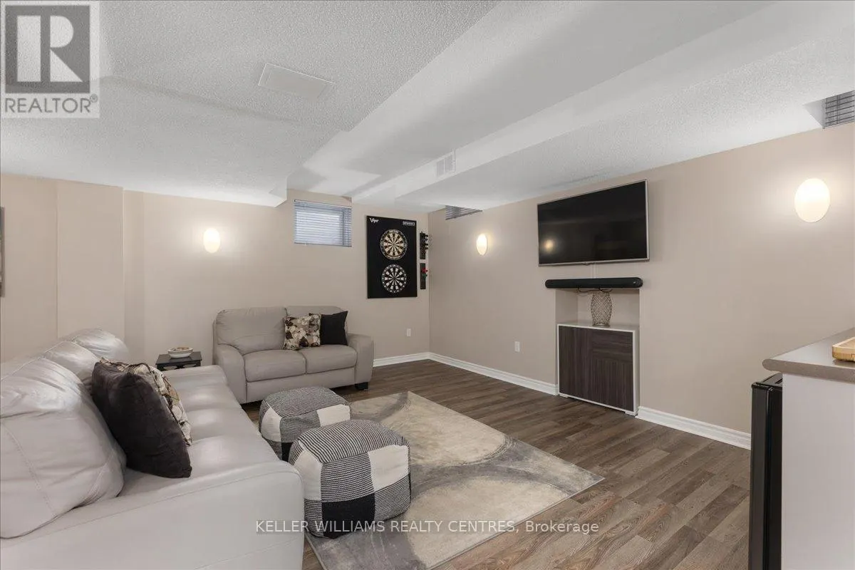 47 AMES CRESCENT