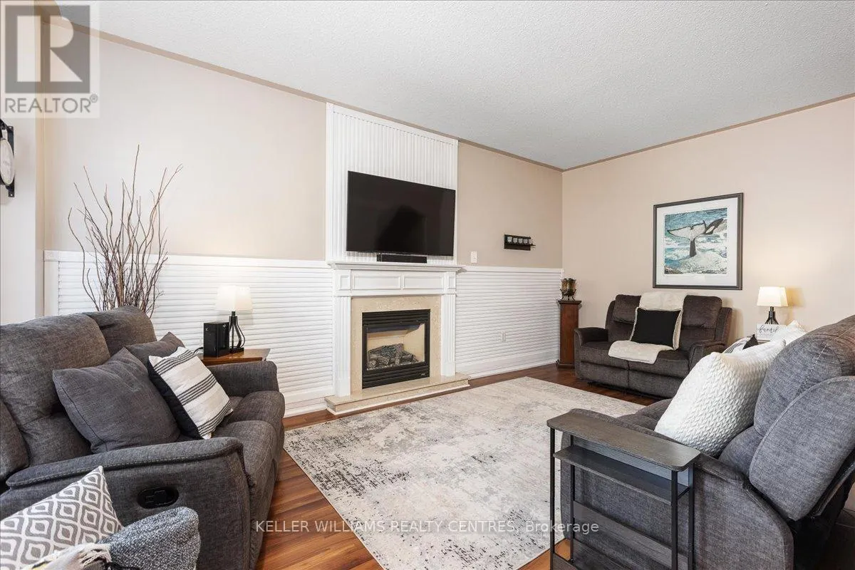 47 AMES CRESCENT