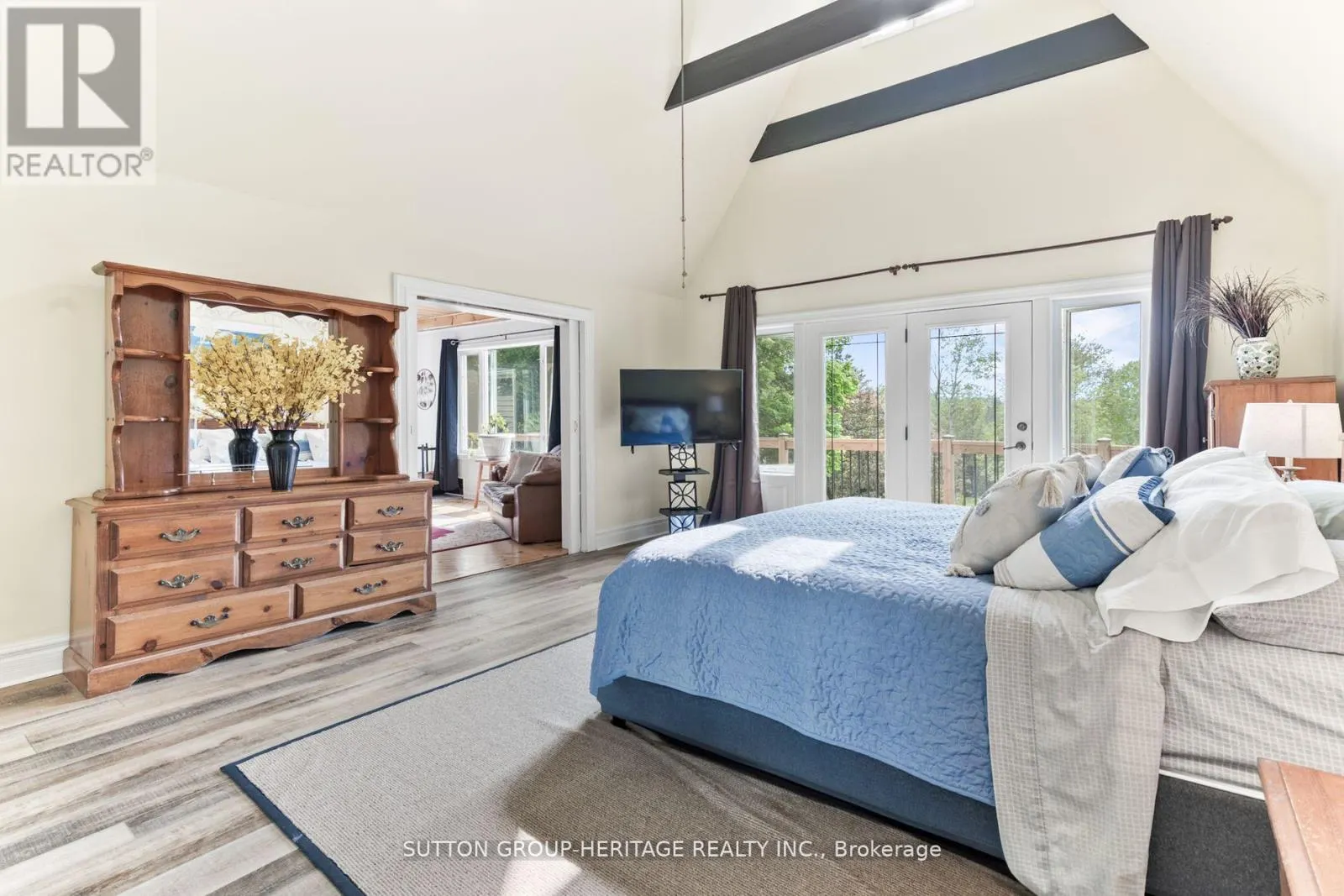 11900 UXB/BROCK TOWNLINE W