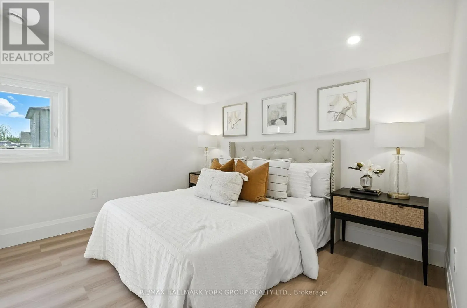 778 SHEPPARD AVENUE