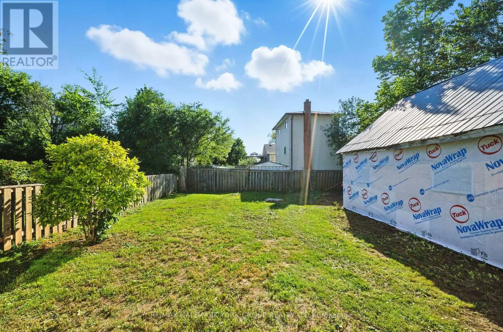 778 SHEPPARD AVENUE