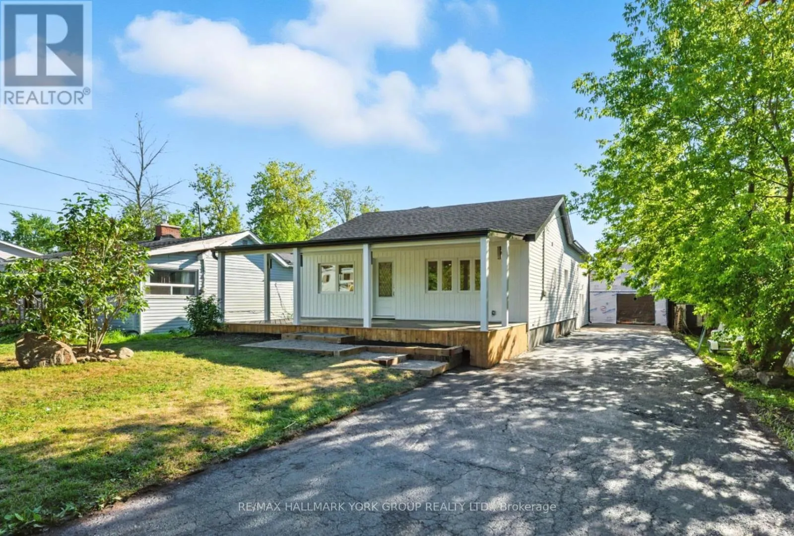 778 SHEPPARD AVENUE