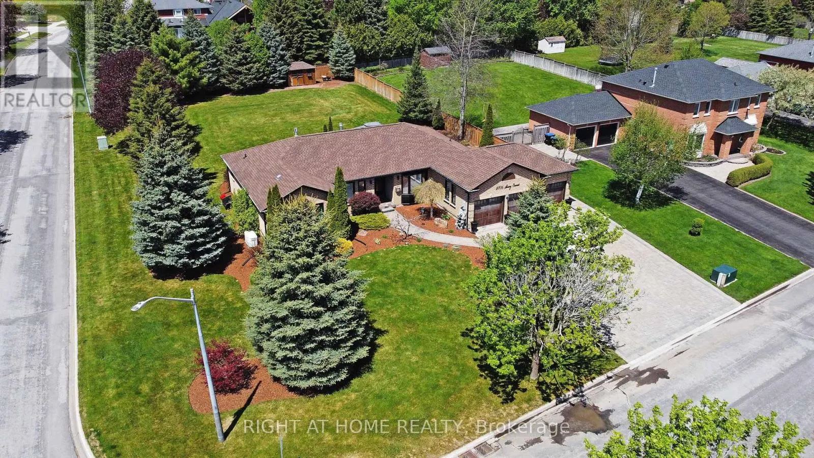 2706 SHERING CRESCENT