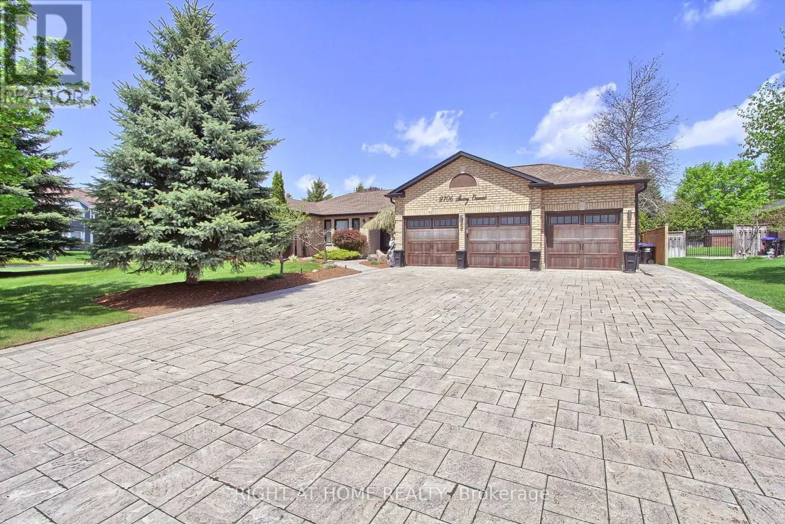 2706 SHERING CRESCENT