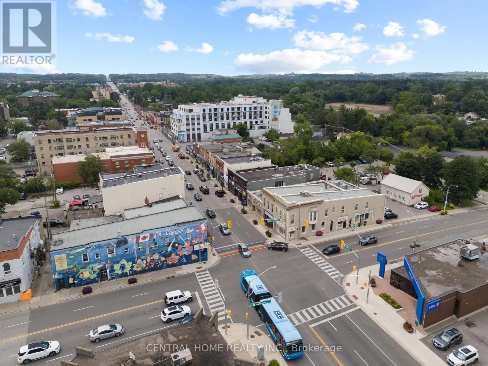 01 - 15236 YONGE STREET