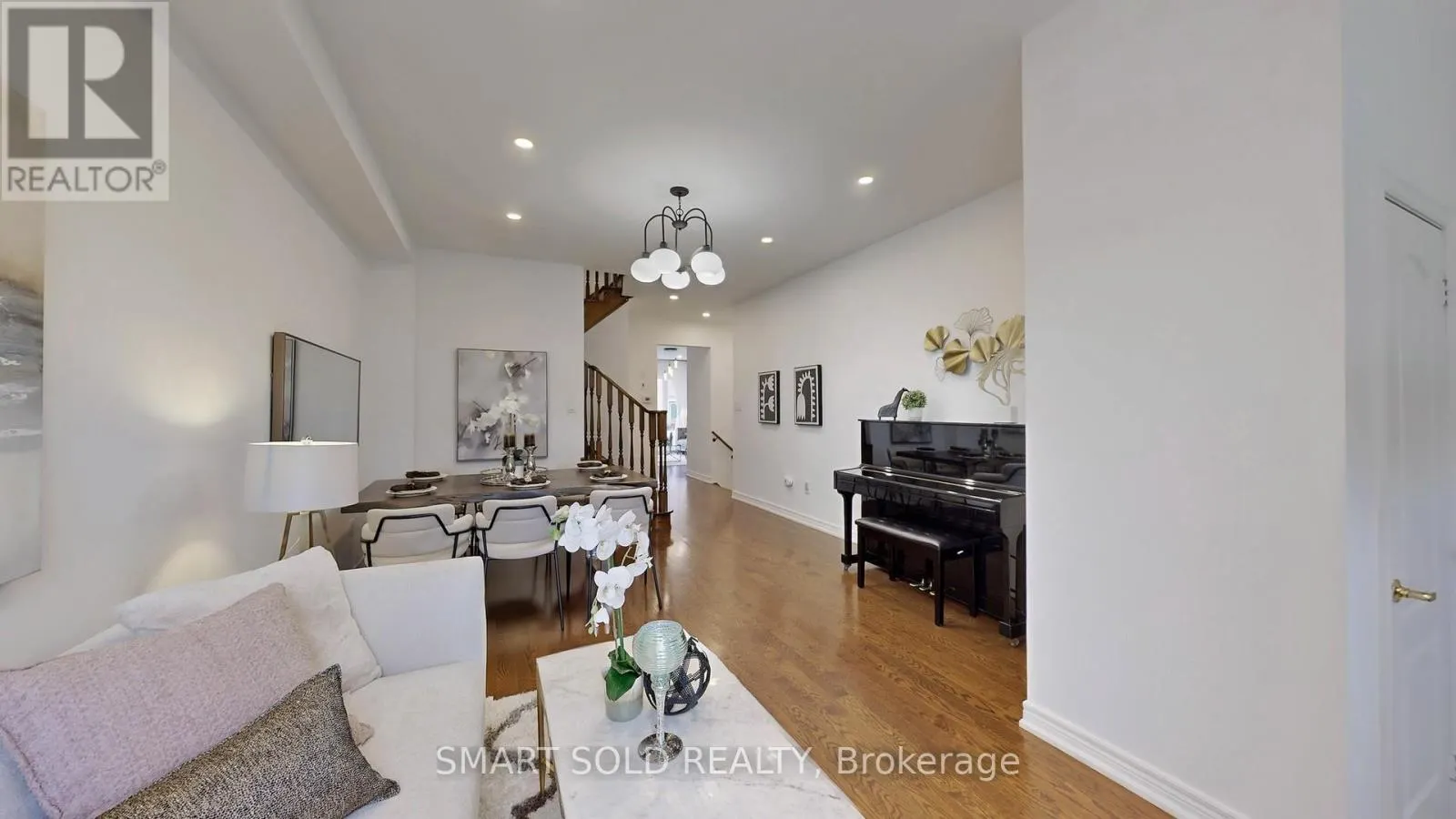 9 PERCY STOVER DRIVE