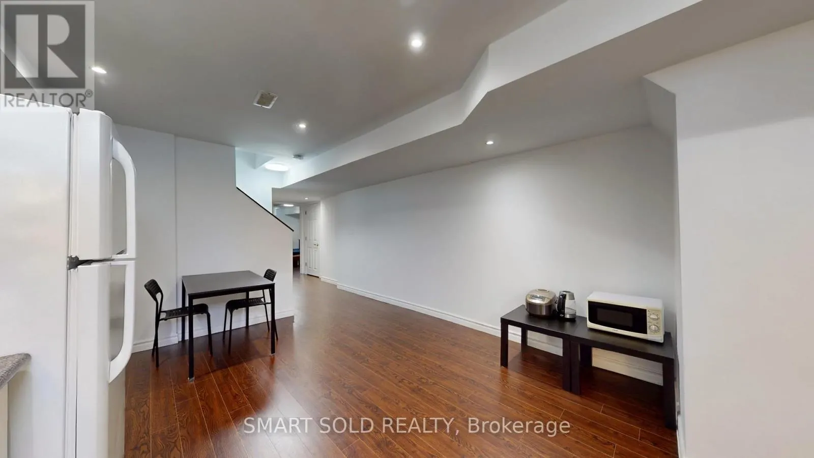 9 PERCY STOVER DRIVE