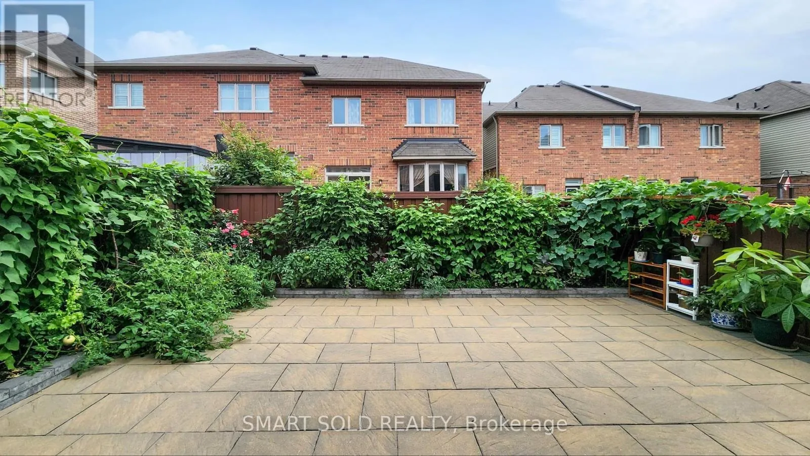 9 PERCY STOVER DRIVE