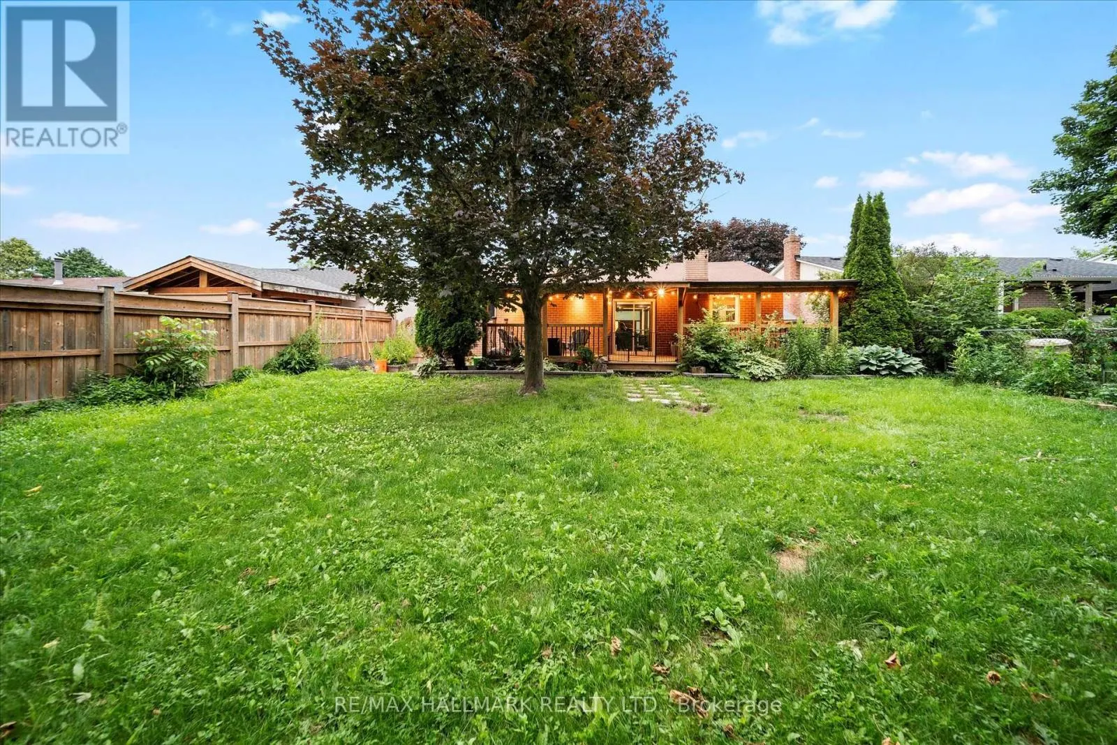 372 DIXON BOULEVARD
