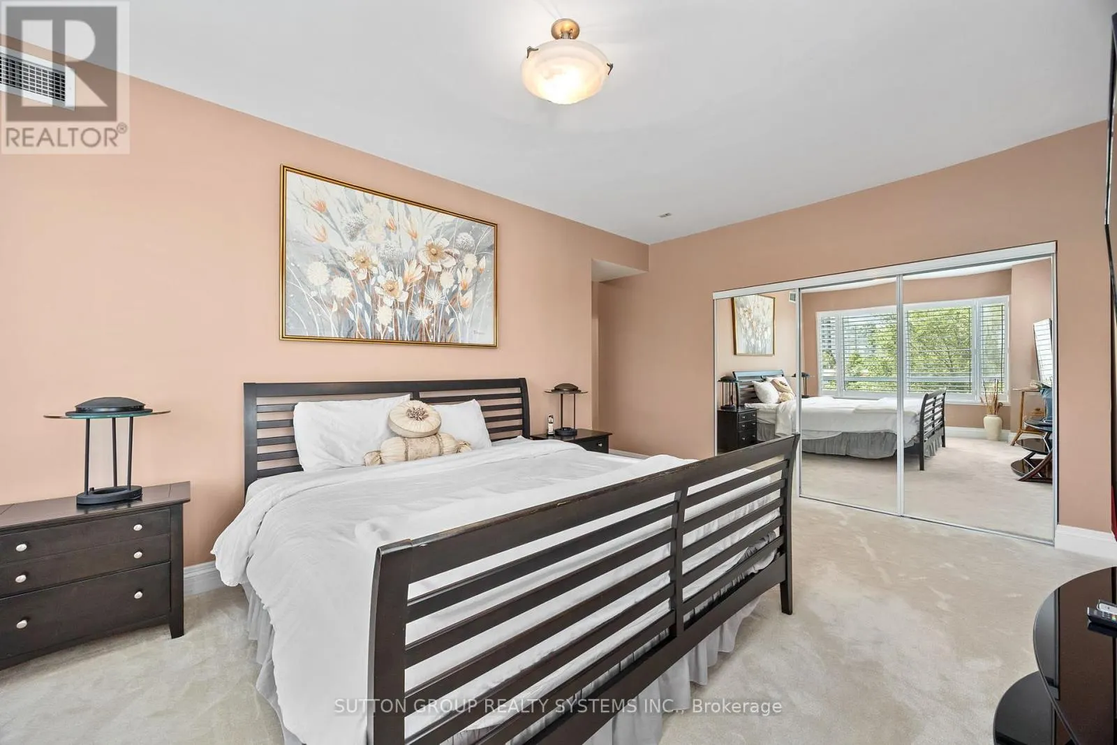 302 - 1 CORDOBA DRIVE