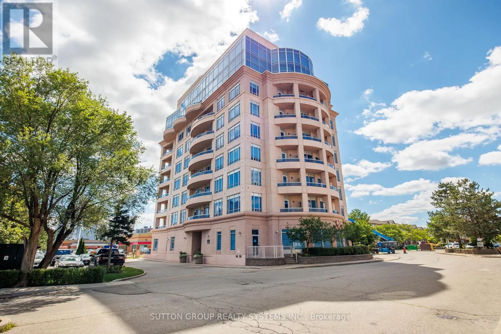 302 - 1 CORDOBA DRIVE
