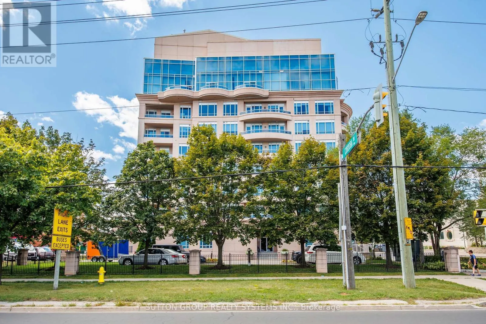 302 - 1 CORDOBA DRIVE