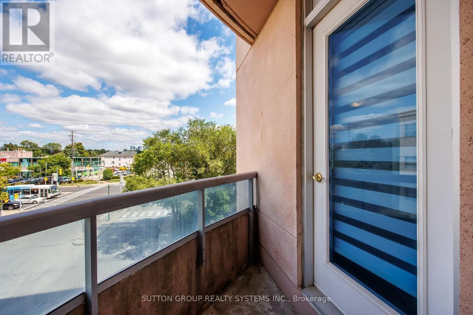 302 - 1 CORDOBA DRIVE