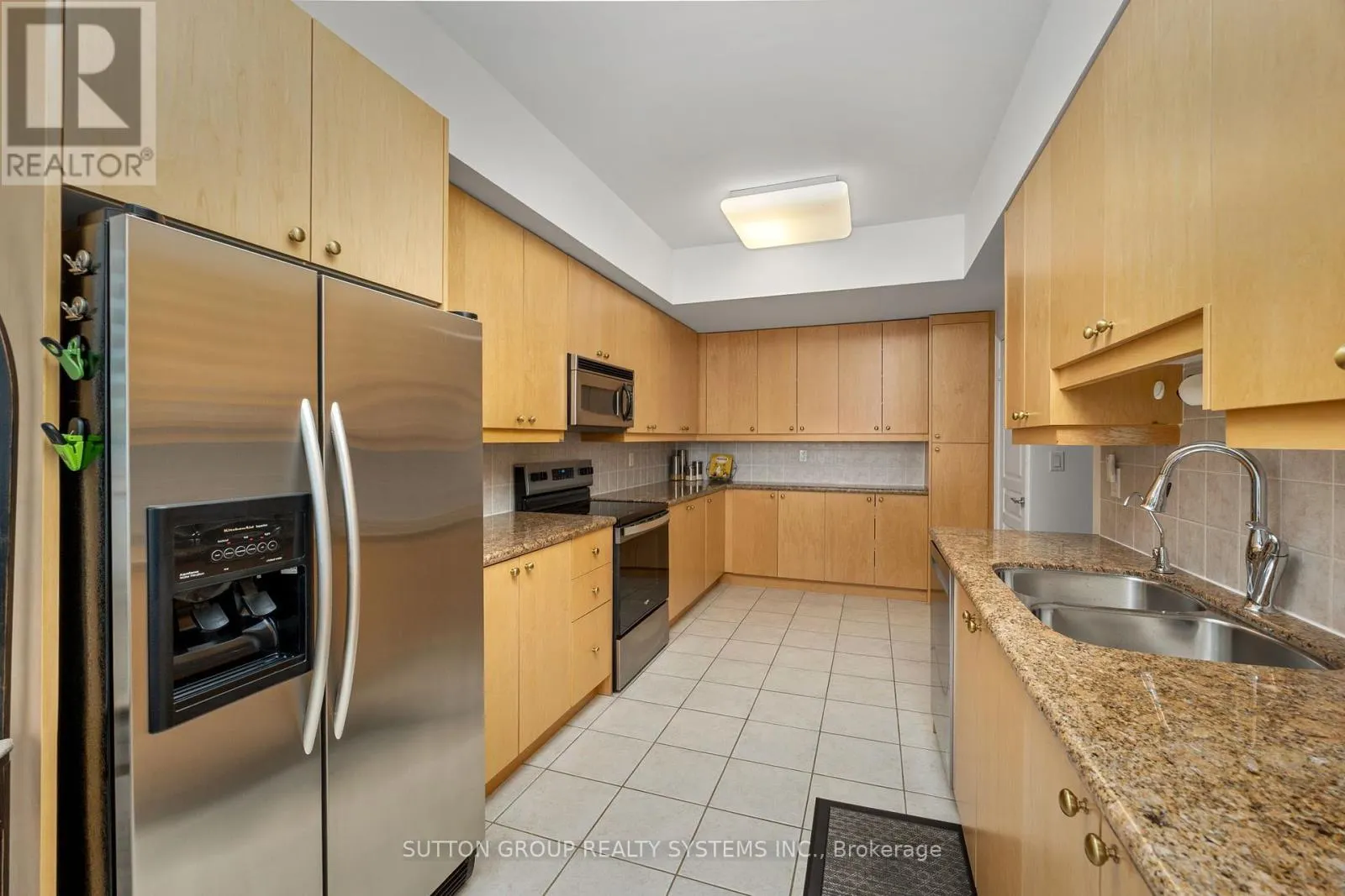 302 - 1 CORDOBA DRIVE