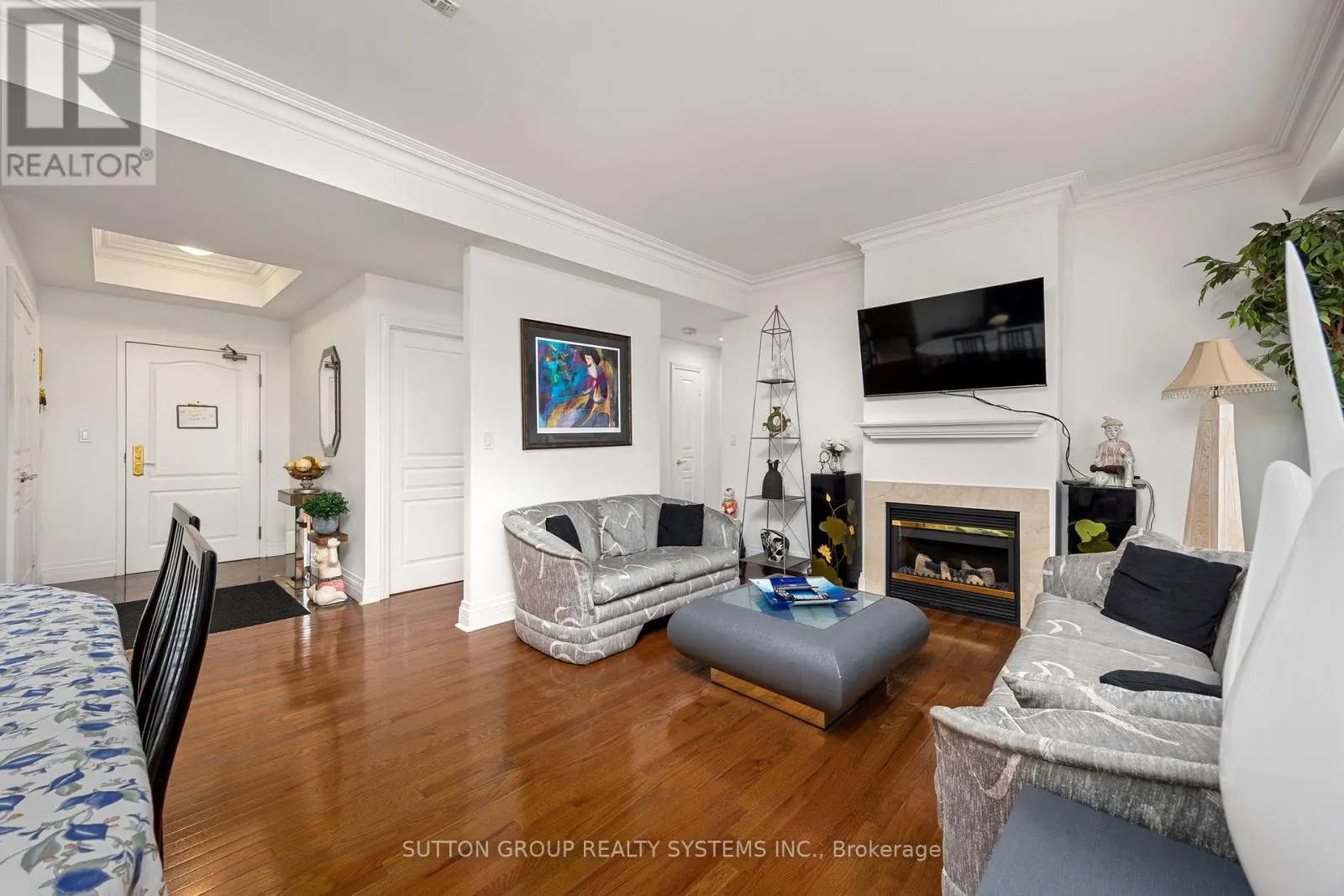302 - 1 CORDOBA DRIVE
