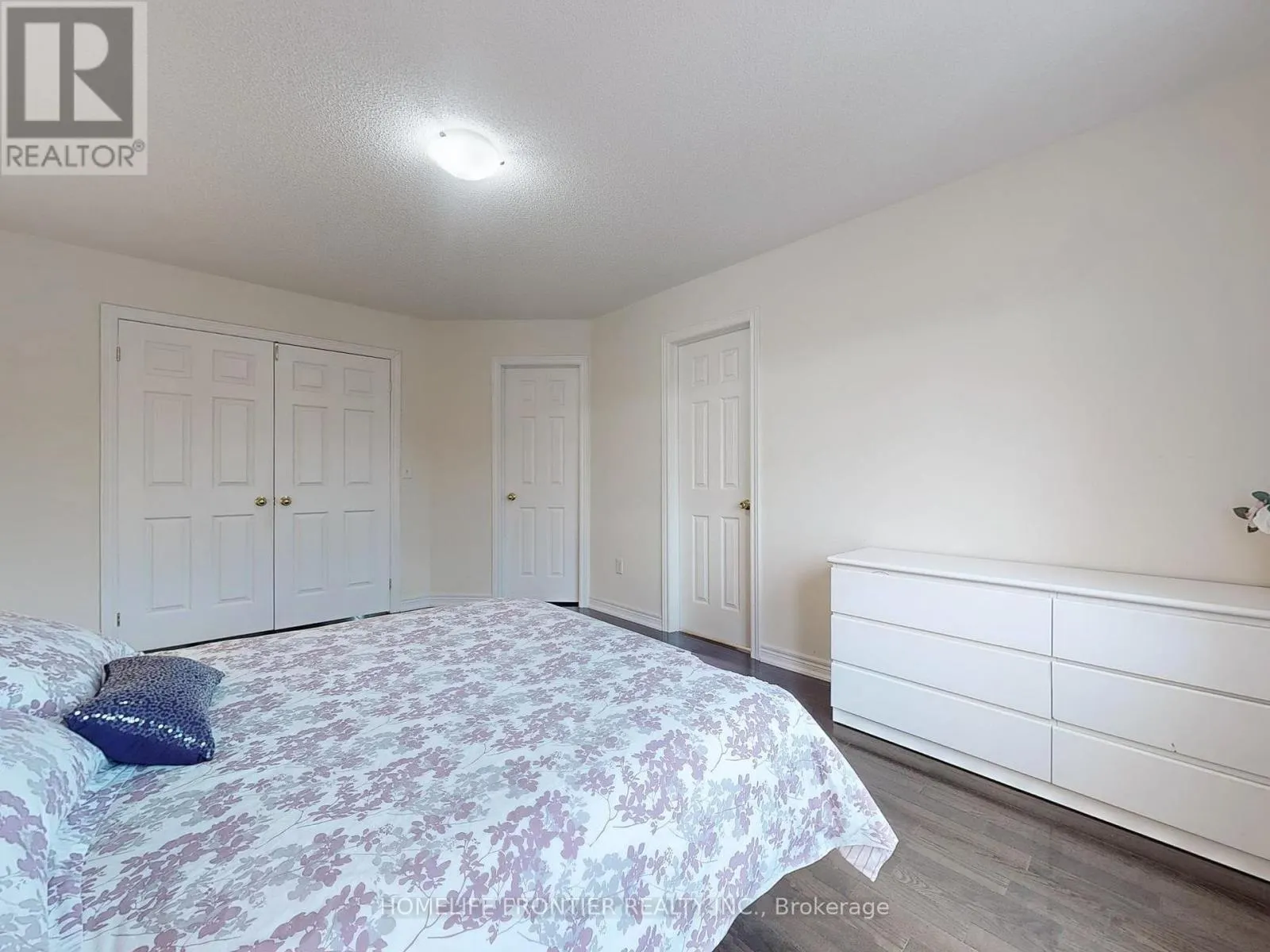 26 OUTER BANKS DRIVE