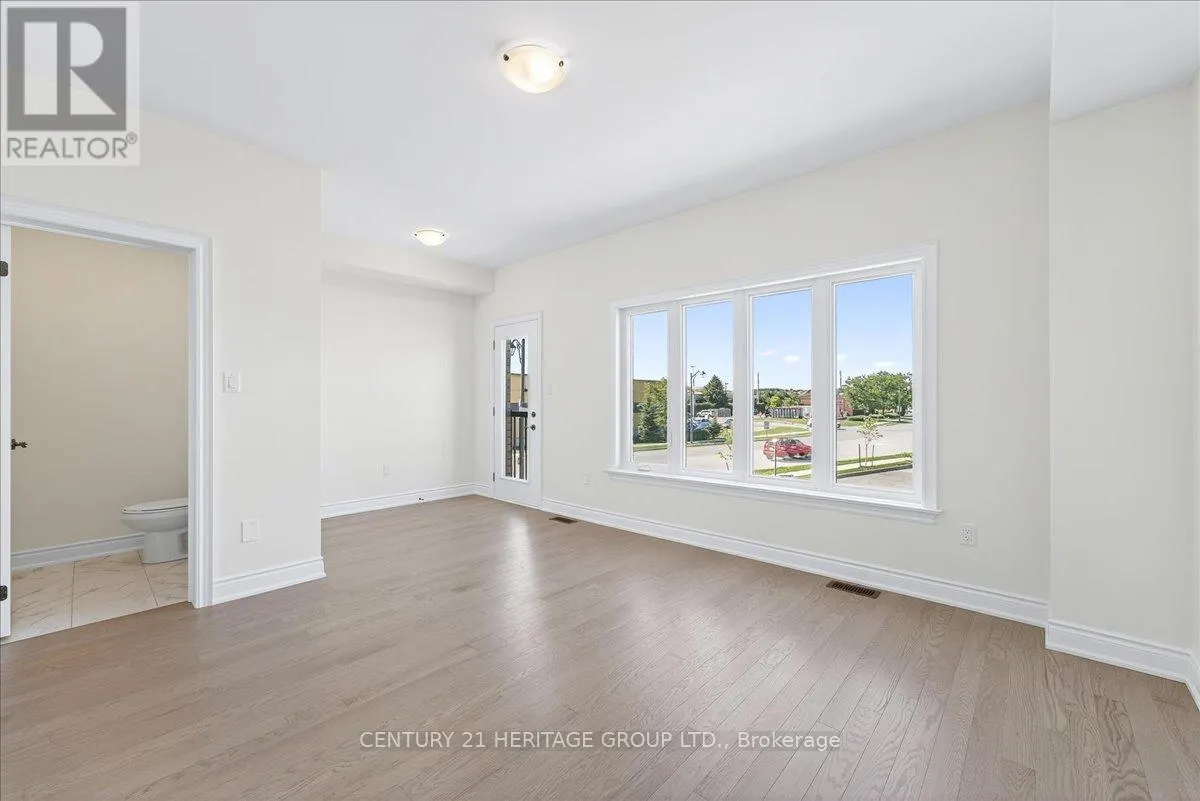 6 ELGIN COURT