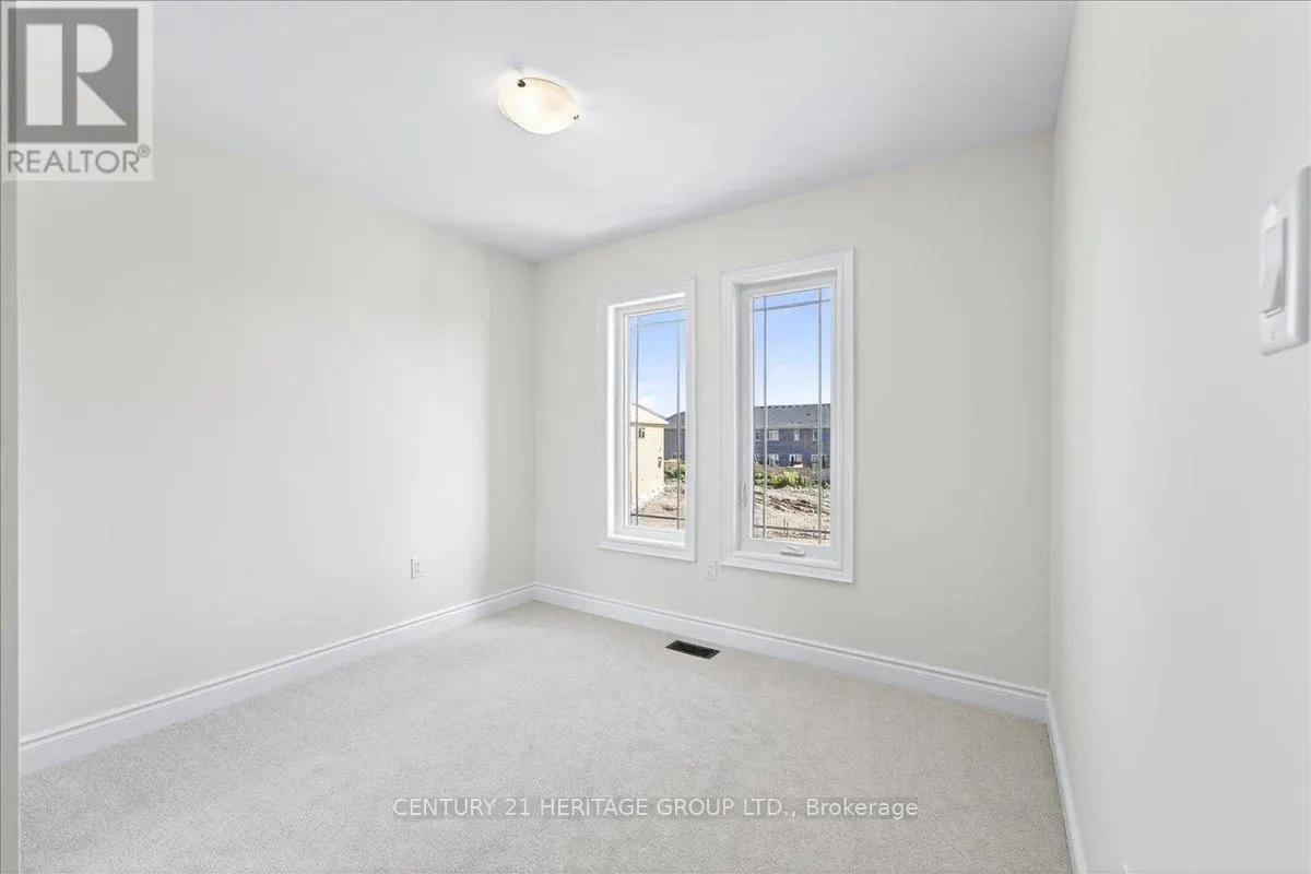 6 ELGIN COURT