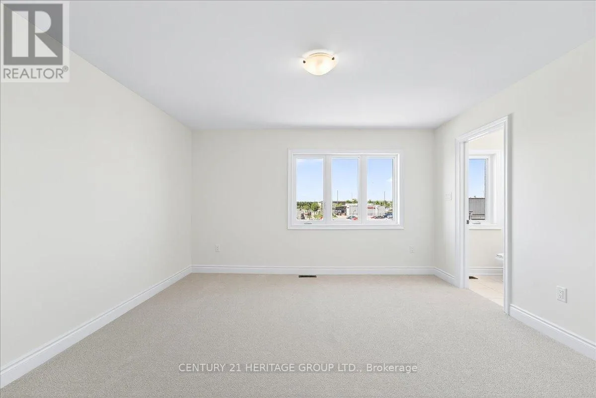 6 ELGIN COURT