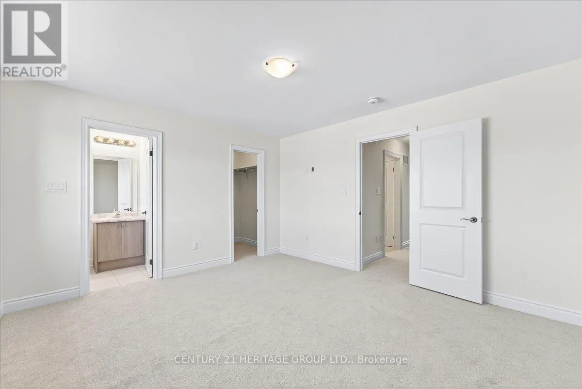 6 ELGIN COURT