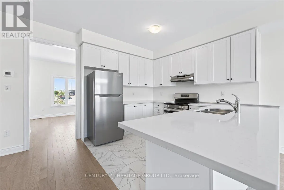 6 ELGIN COURT