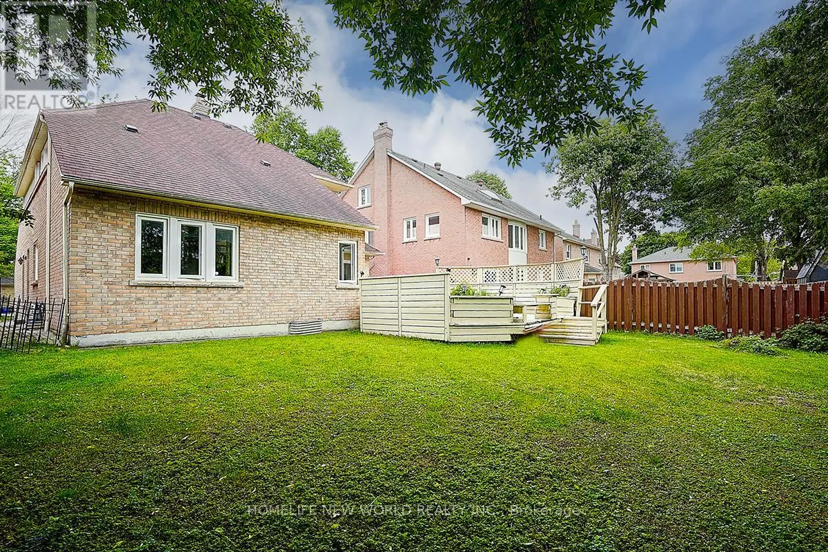 35 HEDGEWOOD DRIVE