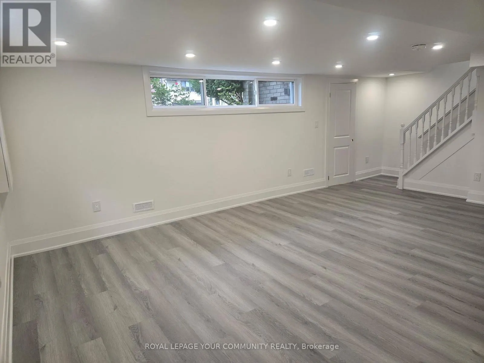 19 BEAVERTON ROAD S
