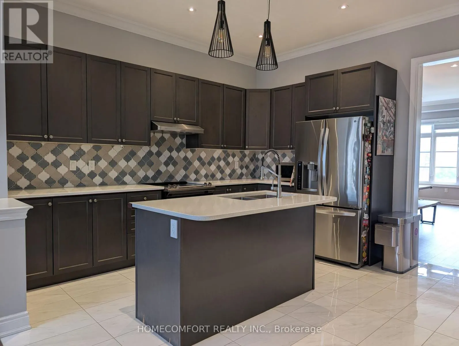 230 PARADELLE DRIVE