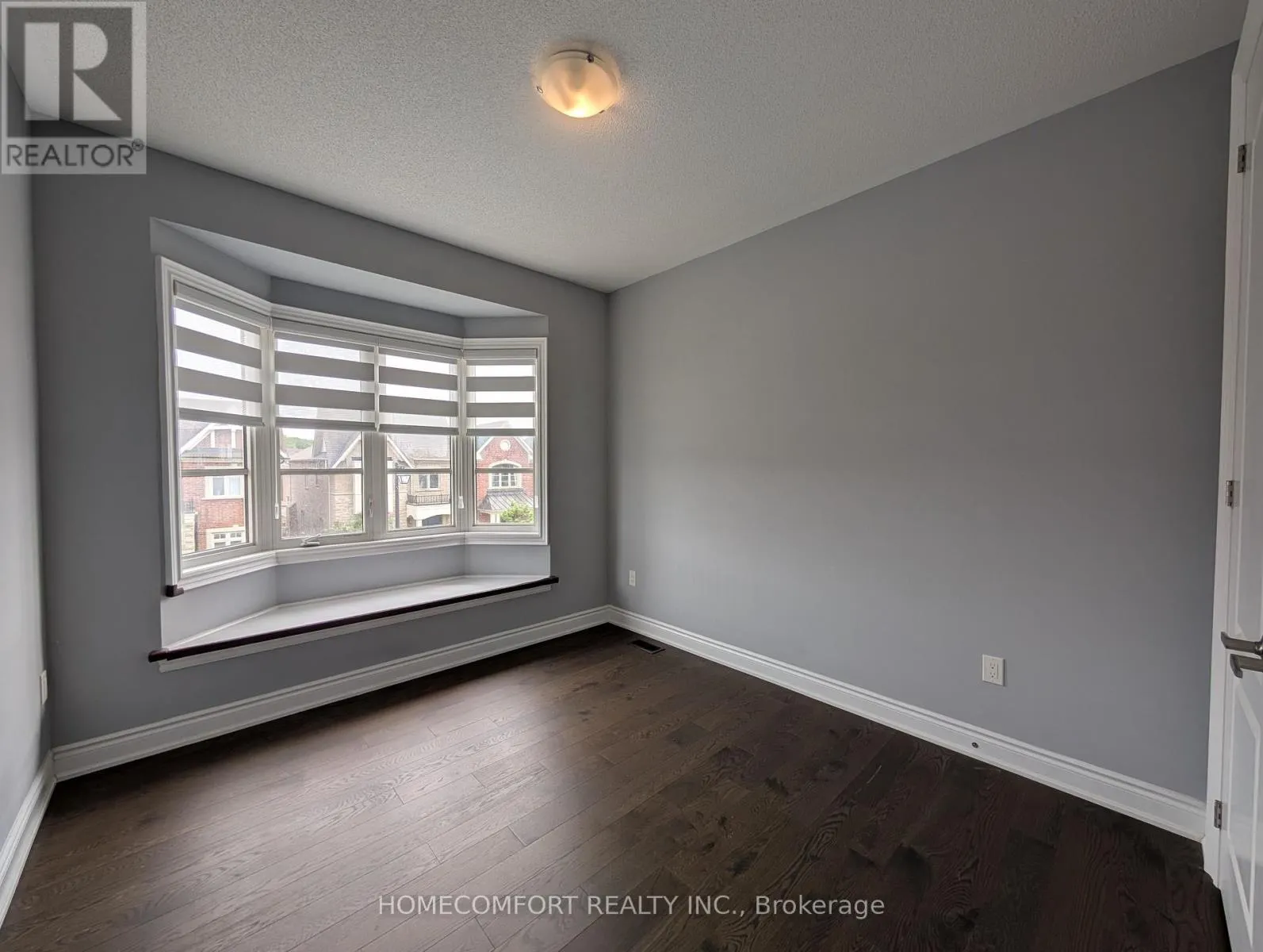 230 PARADELLE DRIVE